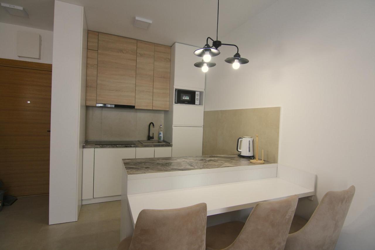 Apartments Lora Zmajeva, 7 Будва Экстерьер фото